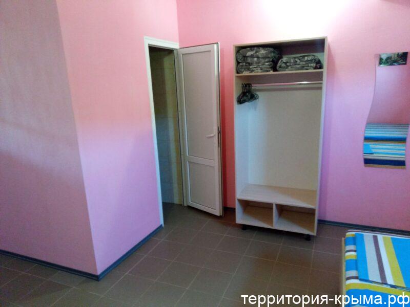 Откройте для себя Крым: Комфортабельные апартаменты в Солнечногорском (Алушта) для идеального отпуска!